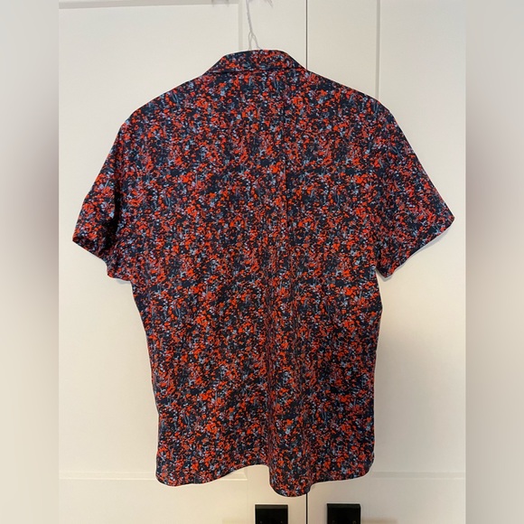 Fun Hawaiian Shirts - Picture 4 of 6